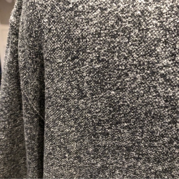 Vintage Roots Canada Sweatshirt - Picture 3 of 12